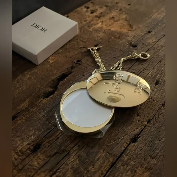 Dior J'adore Golden Pocket Miroir GWP - Picture 1 of 4
